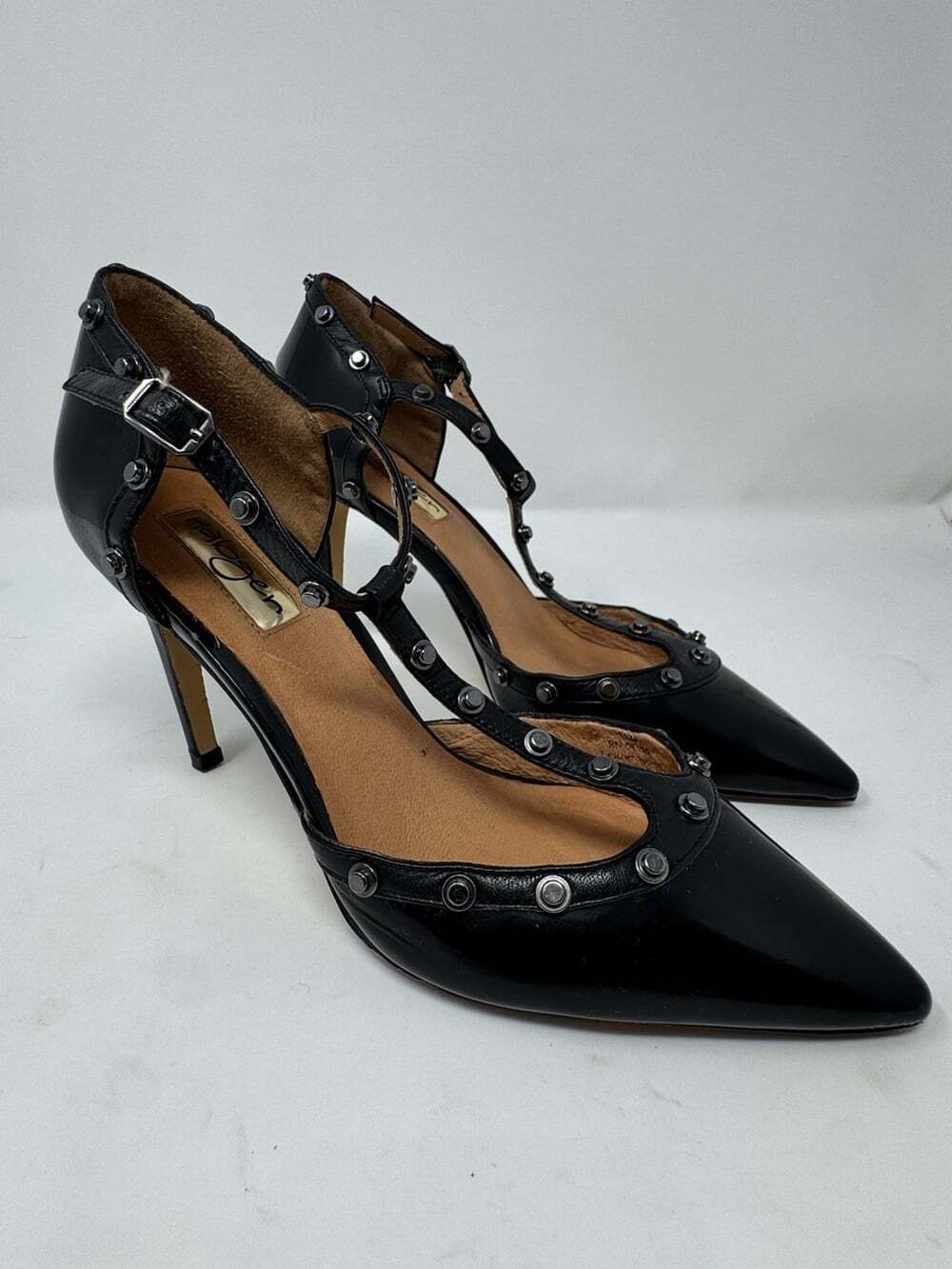 HALOGEN Womens Heel Shoes Martine Black Patent Leather Stud T Strap Pump 7.5